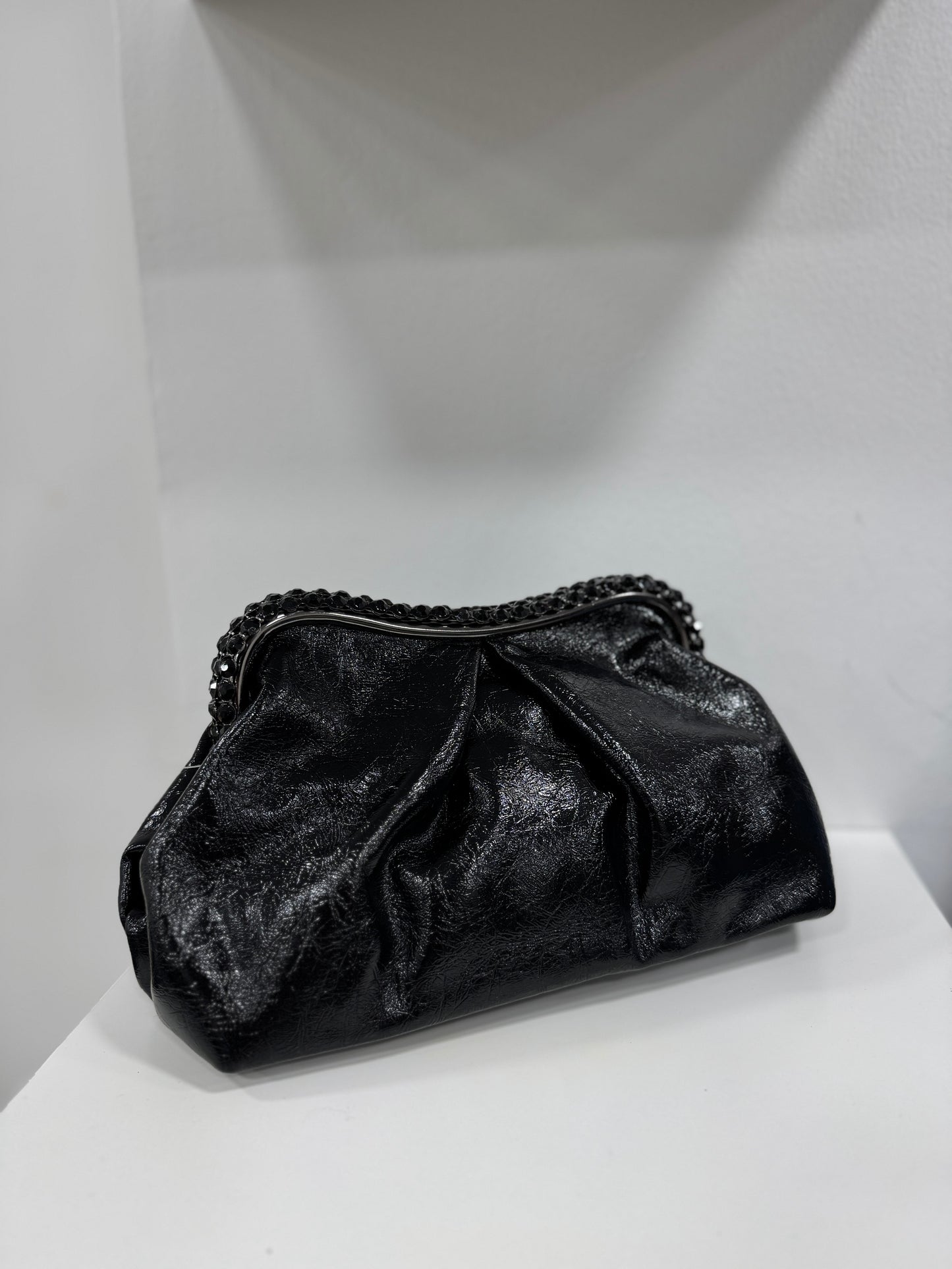 Pochette Dominant Nera