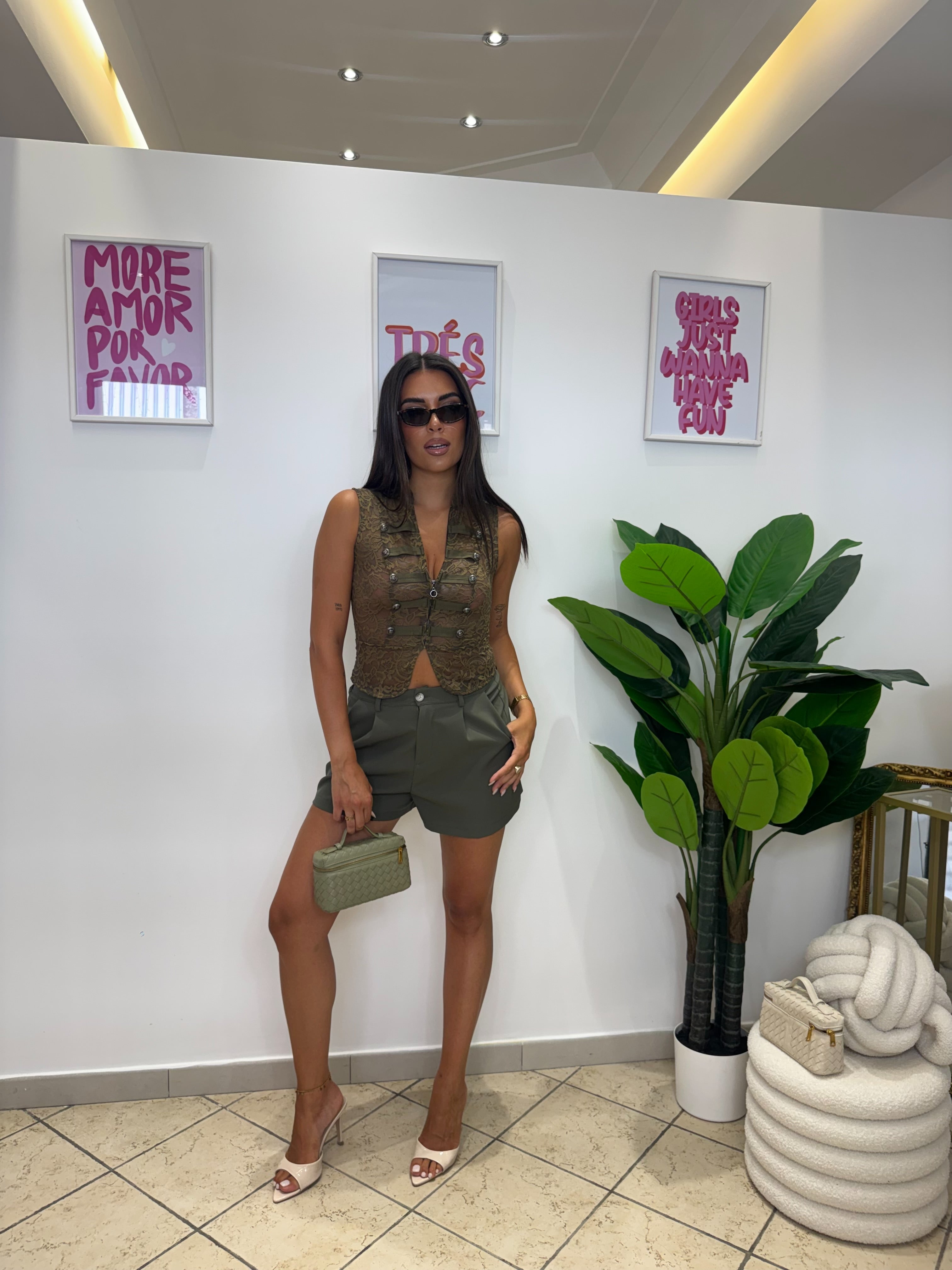Shorts Basic Verde Militare