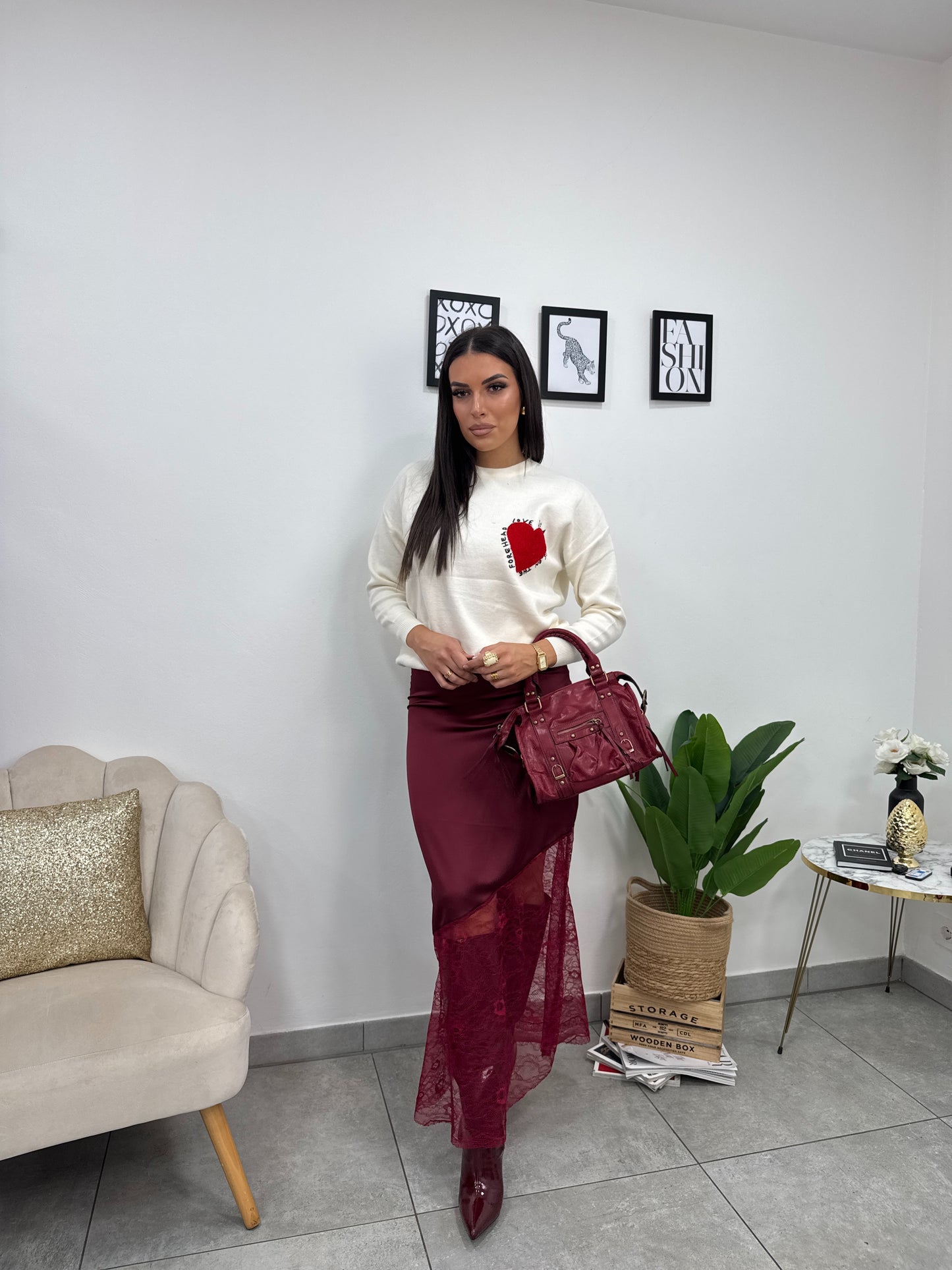 Gonna Raso Pizzo Bordeaux