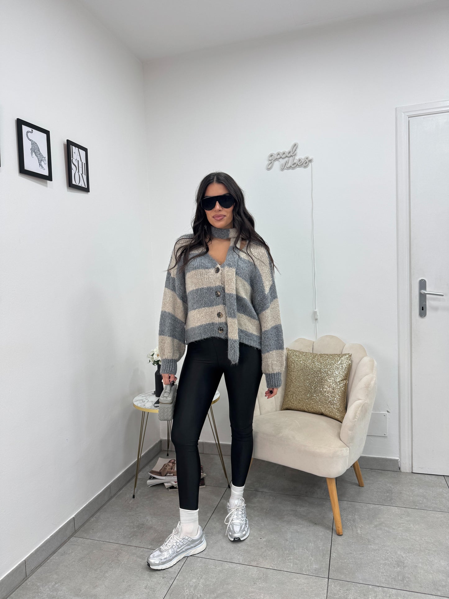 Cardigan Sciarpa Grigio Beige