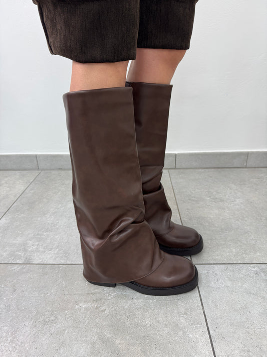 Stivali Arya Marroni