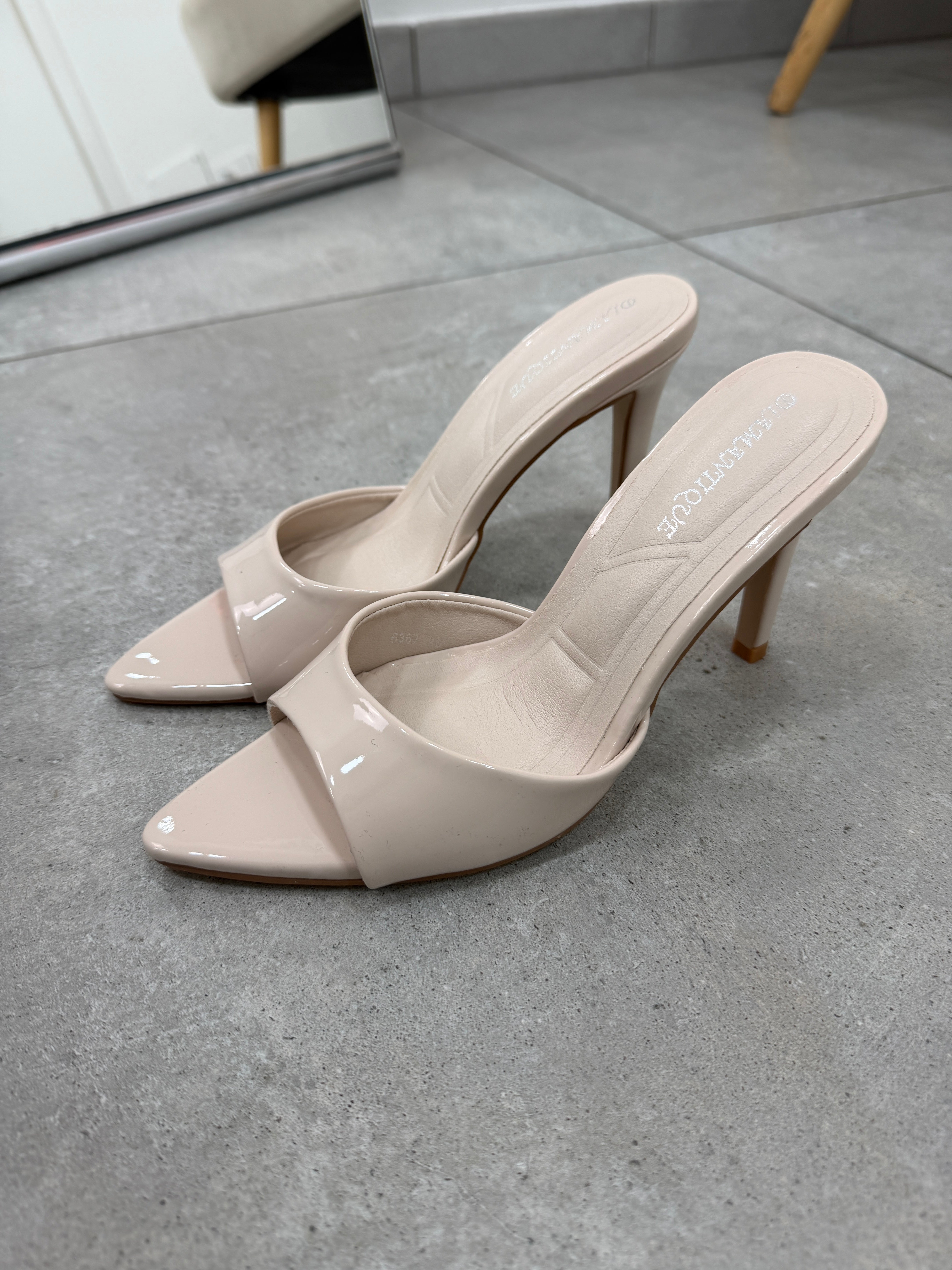 Sandali Nilufar Beige