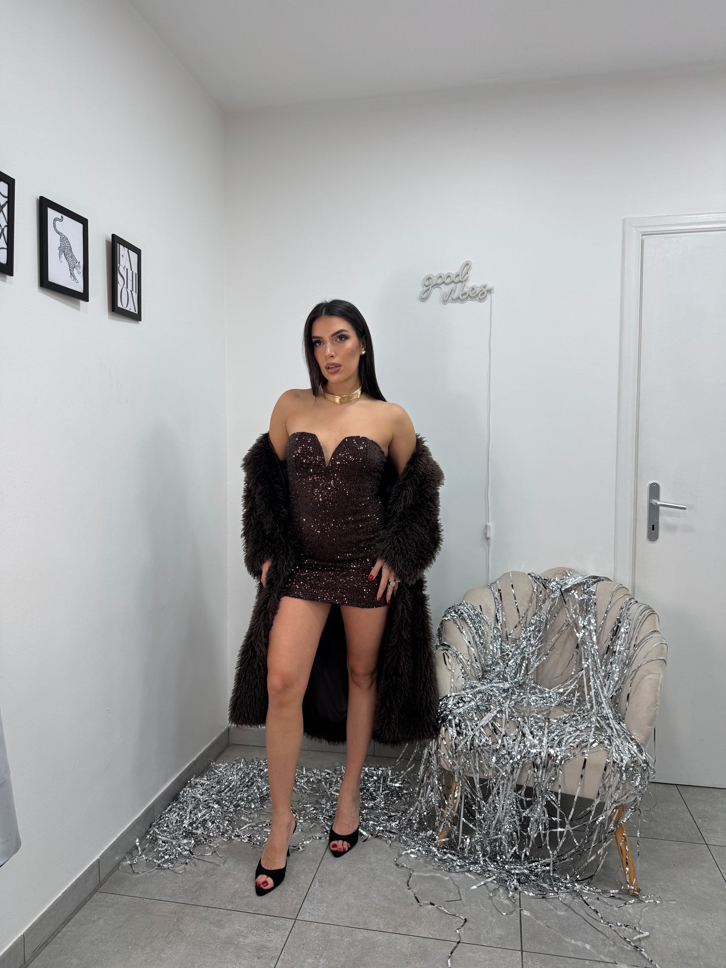 Abito Alicia Marrone