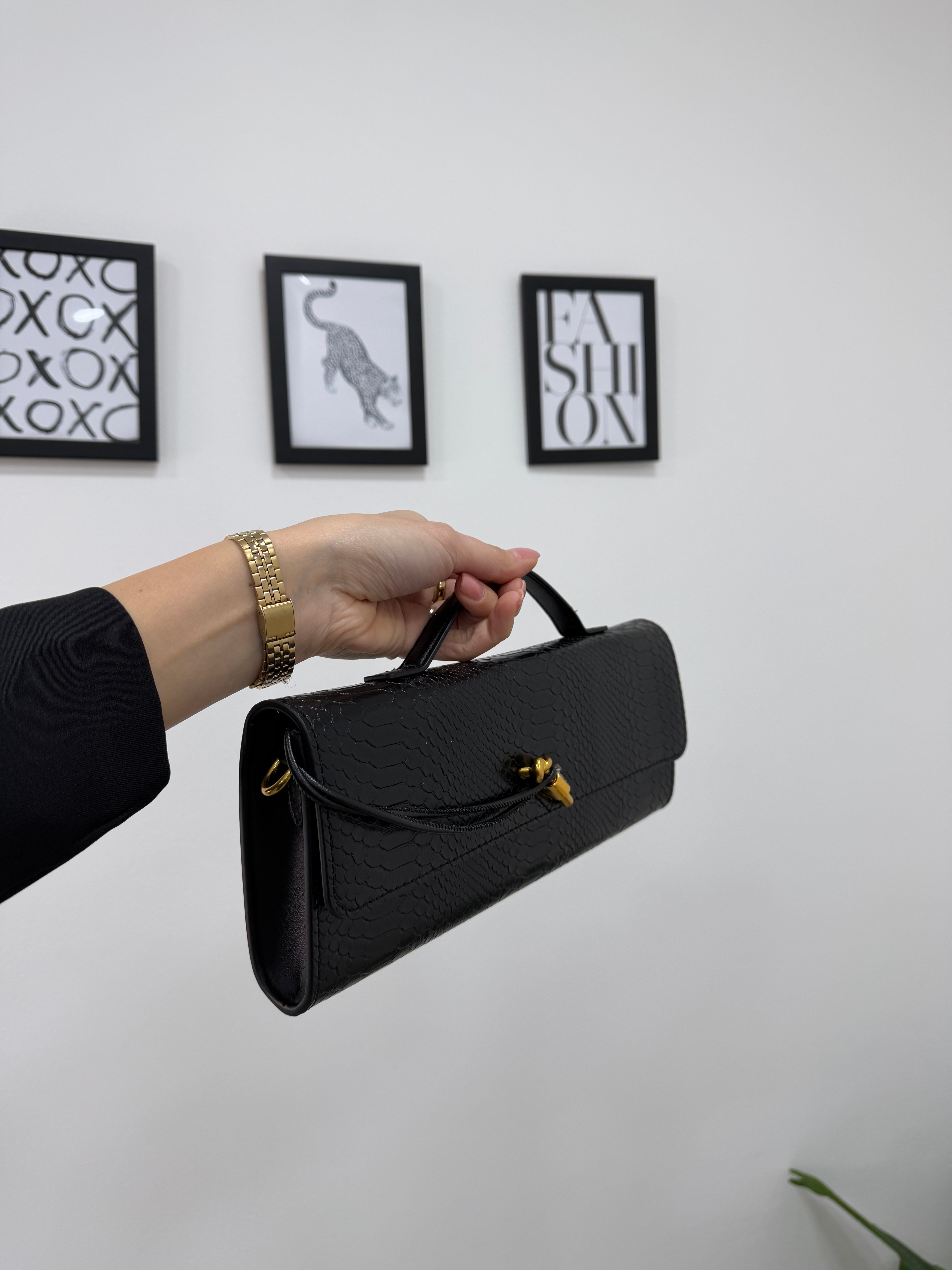 Clutch Python Nera
