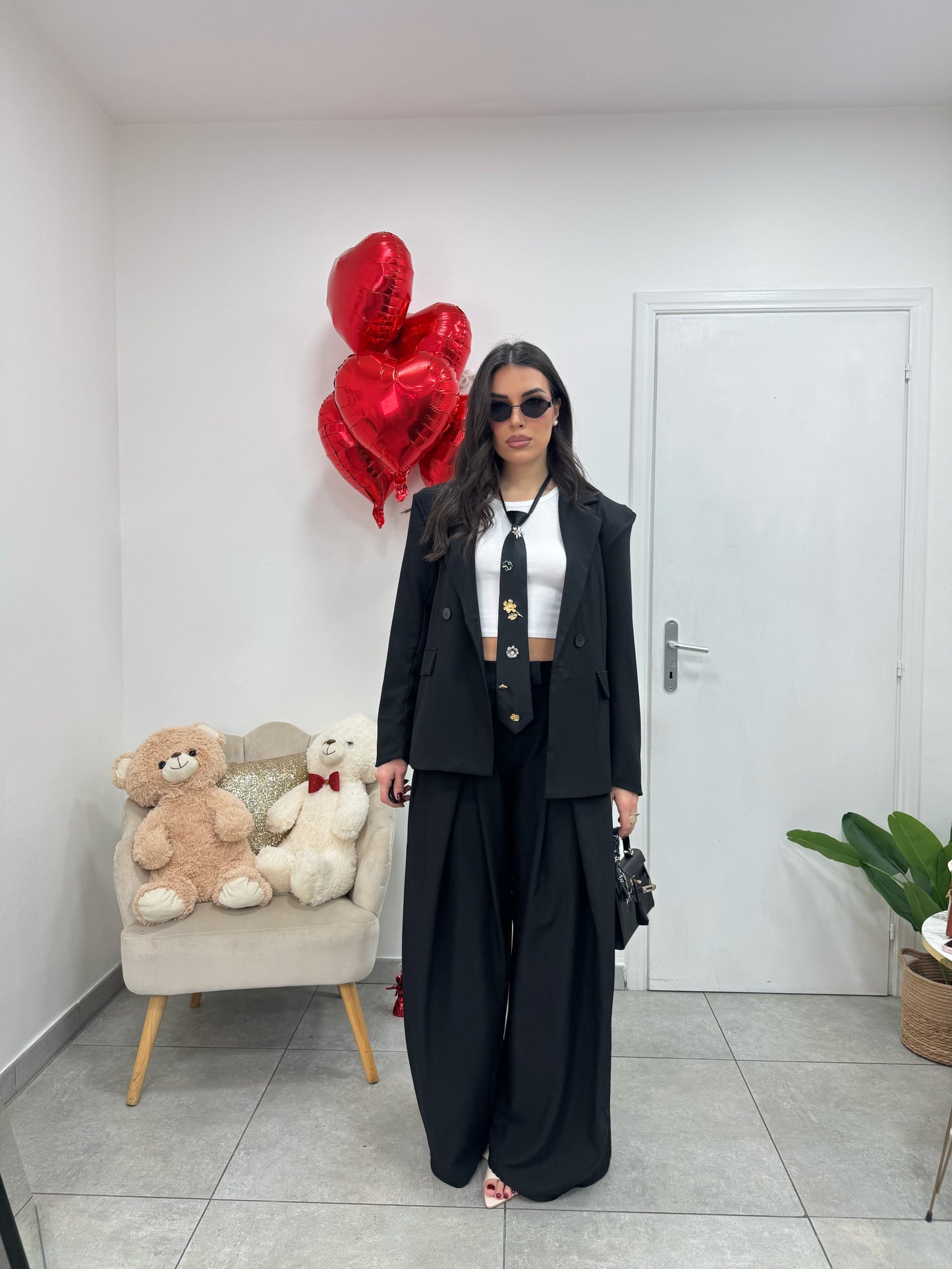 Cravatta Flowers Nera